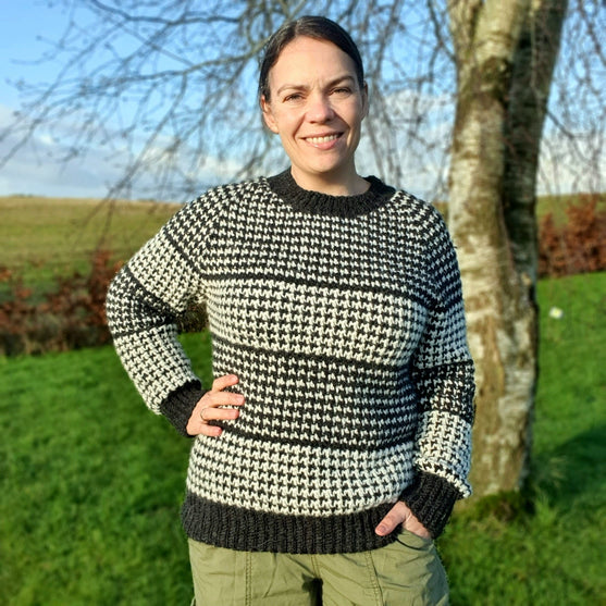 Houndstooth Harmony - Pull
1