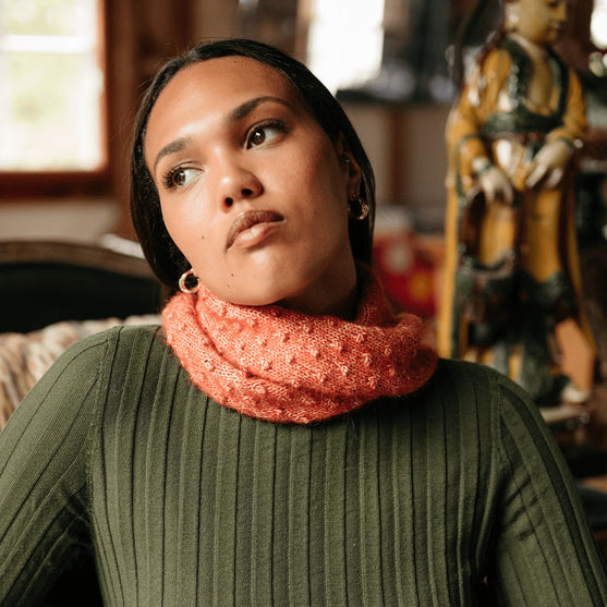 Foretoken - Textured Kerchief
3