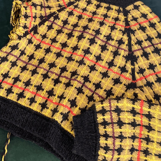 Seven Sisters - Pull
6