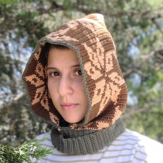 Winter Star - Hood
2