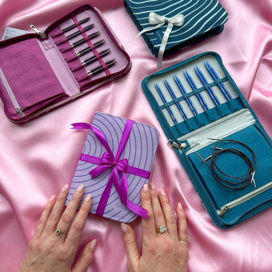 Stellar Interchangeable Circular Needle Set Essential - Sapphire - Hobbii
12