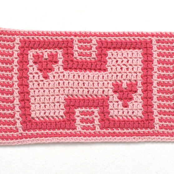 Hooked on You - Scarf
2