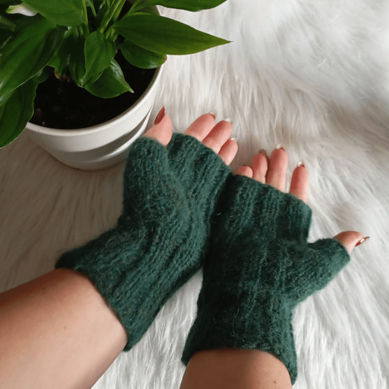 Forest Mittens - Fingerless Gloves
2