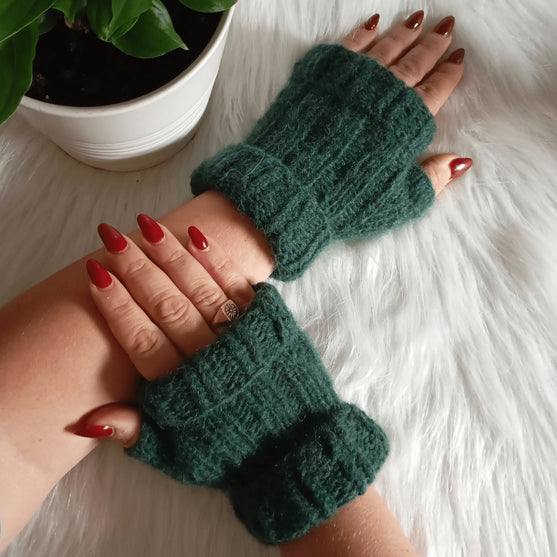 Forest Mittens - Fingerless Gloves
4