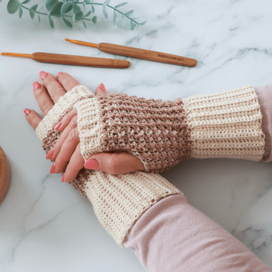 Coffee and Cream - Wrist Warmers
6