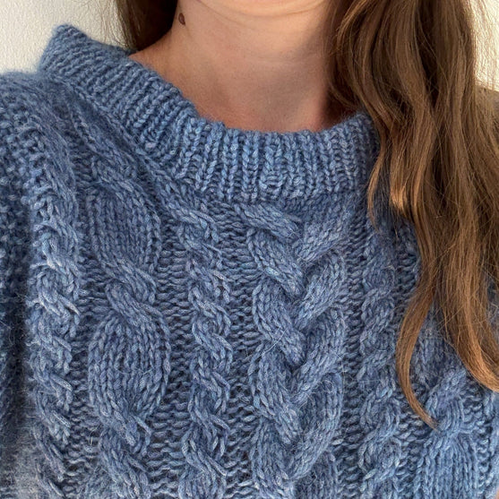 Clematis Twist - Slipover
5