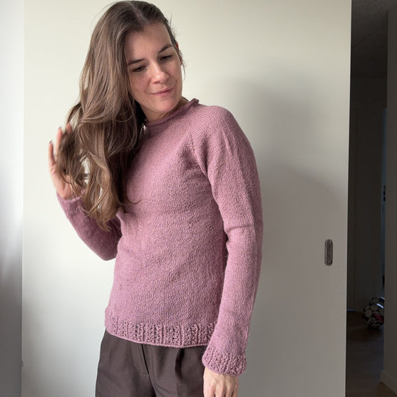Falling Leaves - Sweater
5