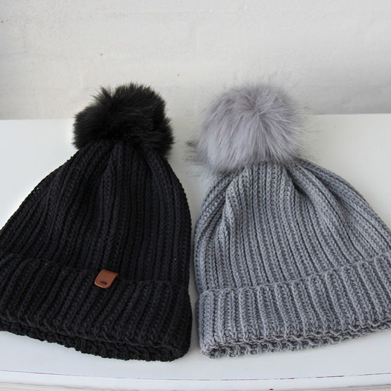 Rib Stitch Bonnet
3