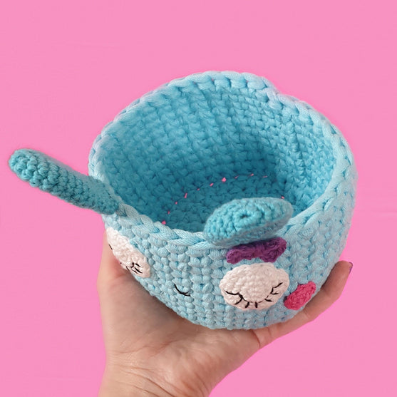 Kawaii Bunny - Basket
4