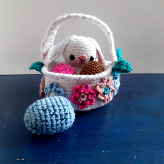 Hermut - Easter Bunny with Basket
1