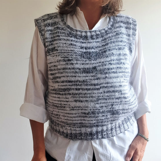 Jane - Vest
6