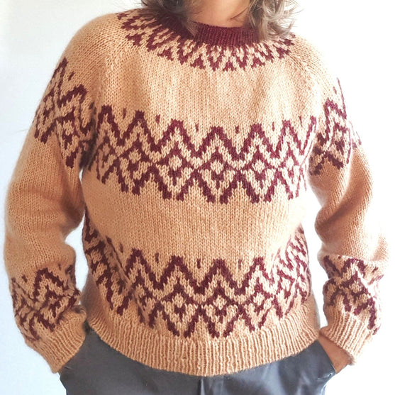 All Round - Christmas Sweater
2