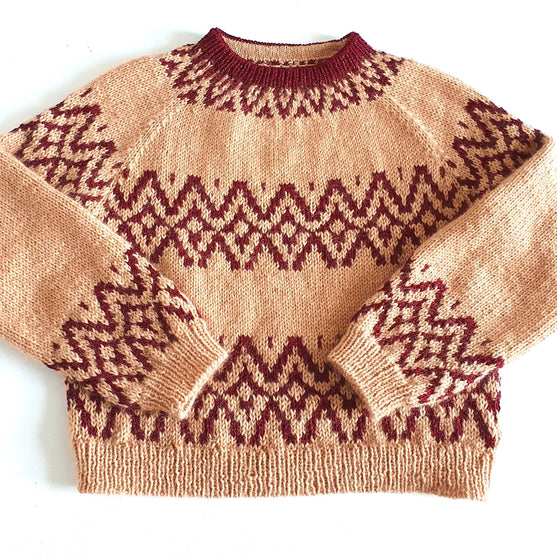 All Round - Christmas Sweater
4