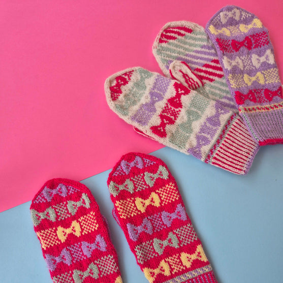 Bow Pop Mittens - Moufles
9