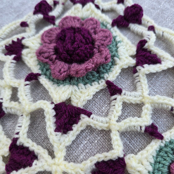 Claudia - Blanket
6