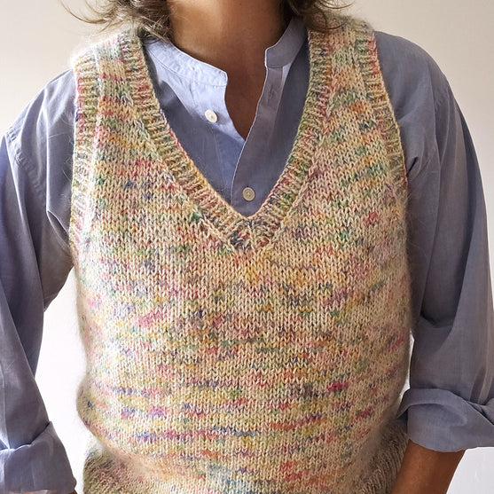Betty Vibrant - Pull sans manches
5