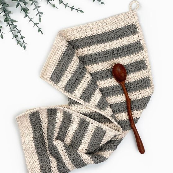 Luss - Hand Towel
13