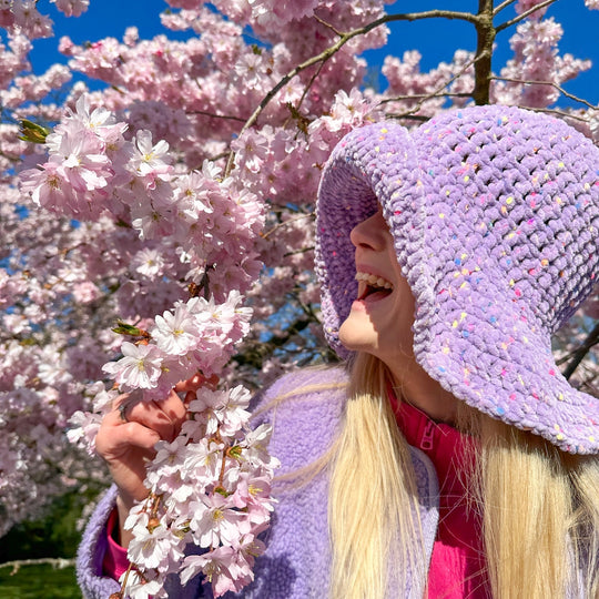 Jazzy Bunny - Bucket Hat