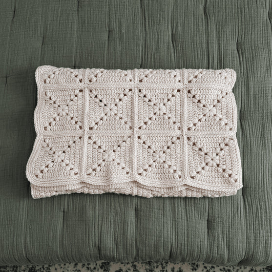 Cozy Corner - Blanket
7