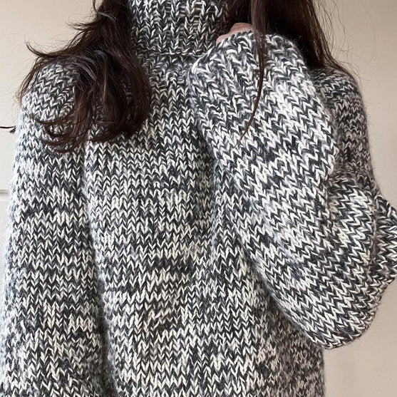 Ronnie - Sweater
2