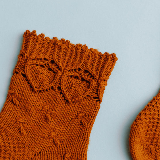Oak Seed - Textured Socks
6