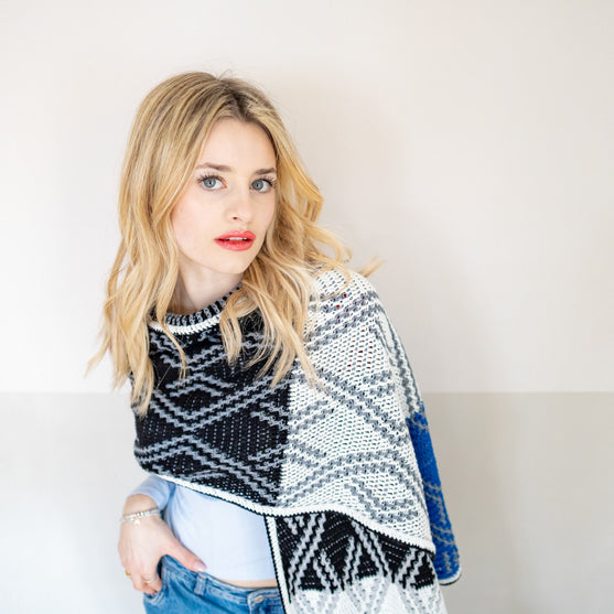 Dreamscape Illusion - Shawl
2