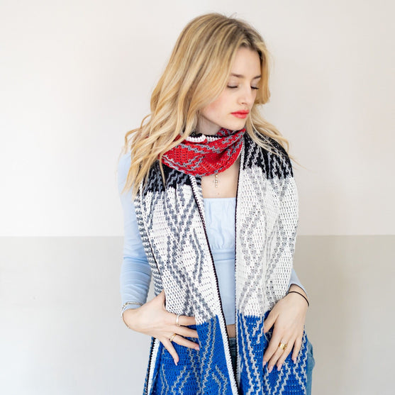 Dreamscape Illusion - Shawl
4