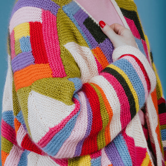 No Shades of Grey - Cardigan - Knit
6