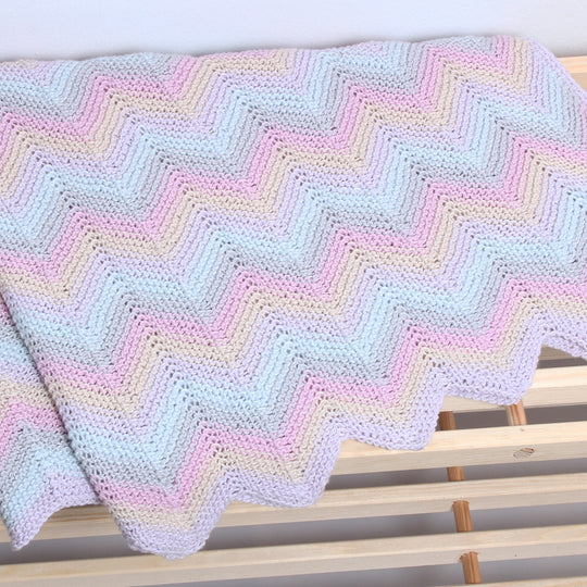 Zigzag Baby blanket