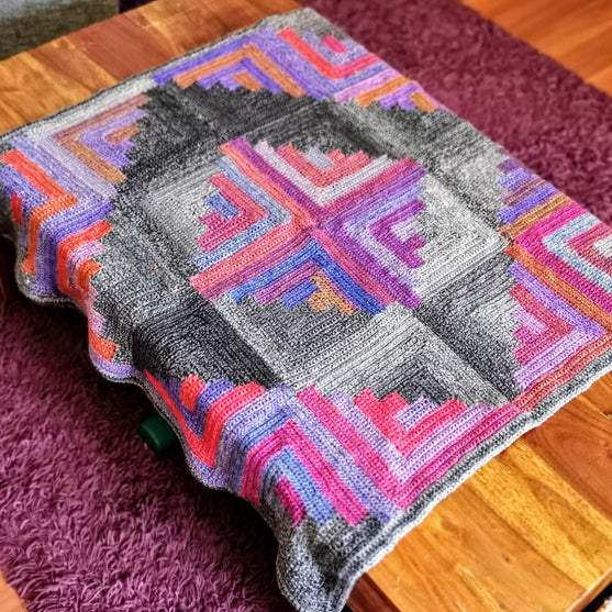 Lights & Shadows - Throw
3