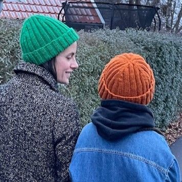 Happy - Beanie
6