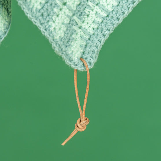 Hera - Hand Towel
5
