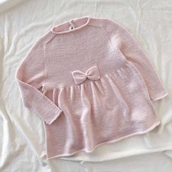 Bow - Children’s Dress
4