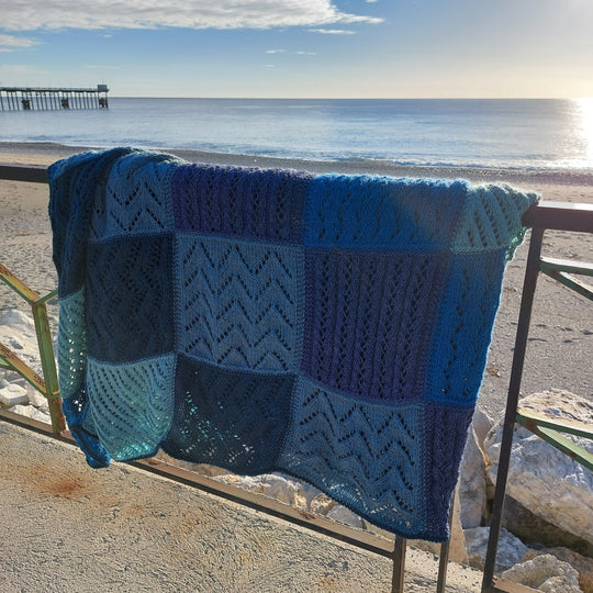 Cozy Squares - Blanket