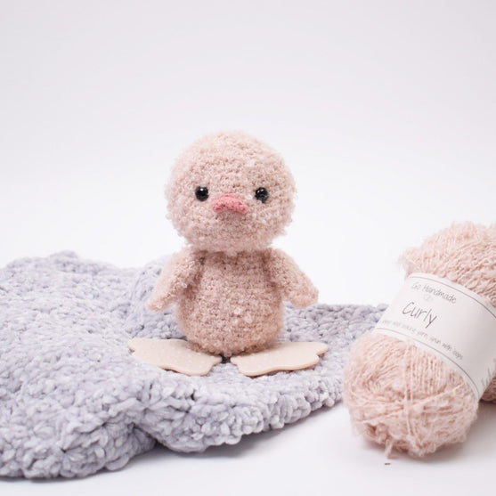 Curly Baby Duckling
4