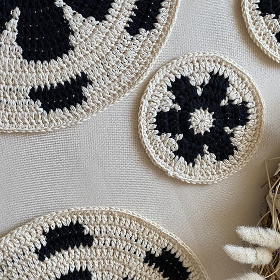 Mary - Dessous de Verre
6