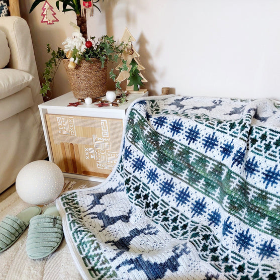 Joys of Winter - Blanket
4