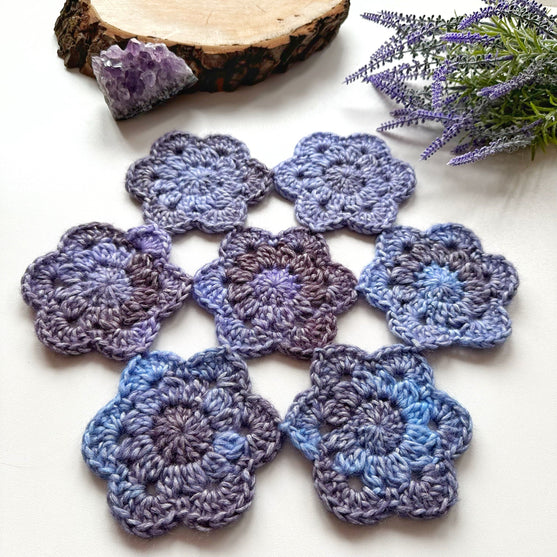 Meril - Table Centerpiece
2