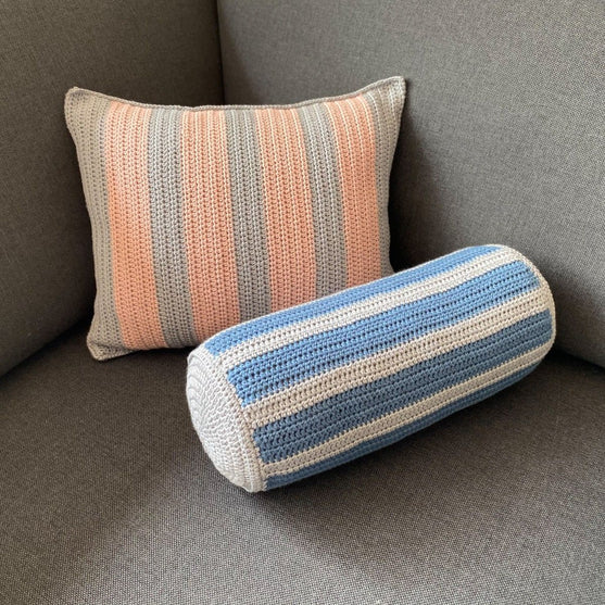 Coussin Rayé en Coton – Cylindre
2