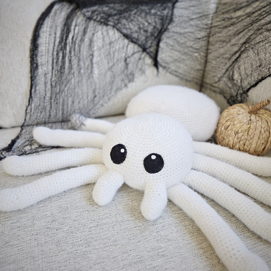 Couch Potato Spider - Pillow
3