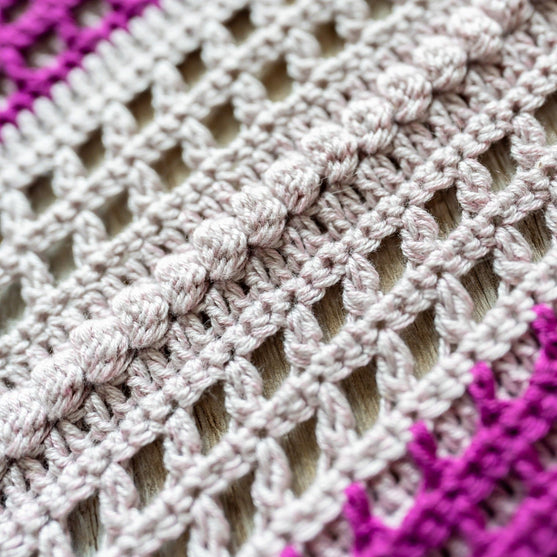 Romantic Bloom - Shawl
10