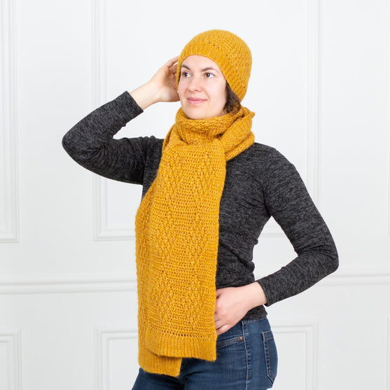 Beehive - Scarf and beanie
2