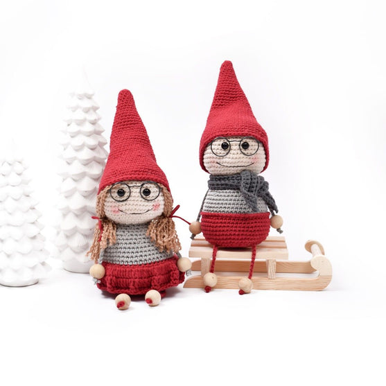 The elves Kvist and Maise
2