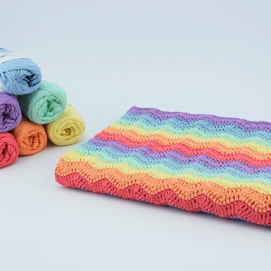 Rainbow Babykleedje