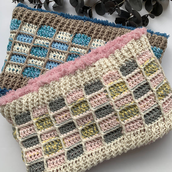 The Face Duvet - Cowl
1