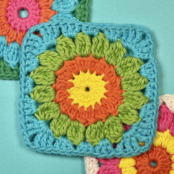 Hobbii Granny Square - Sunflower
1