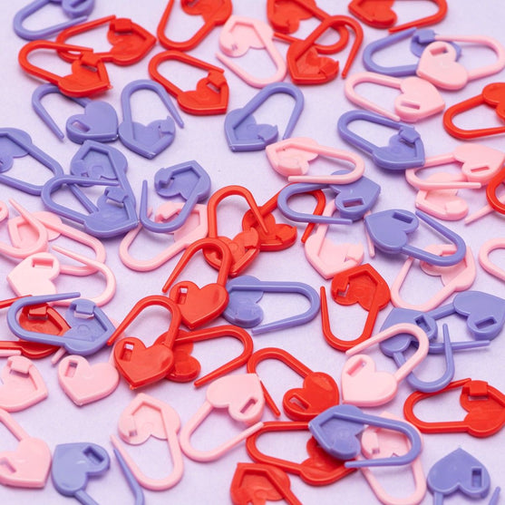 Box of Stitch Markers - Hearts - Hobbii
3