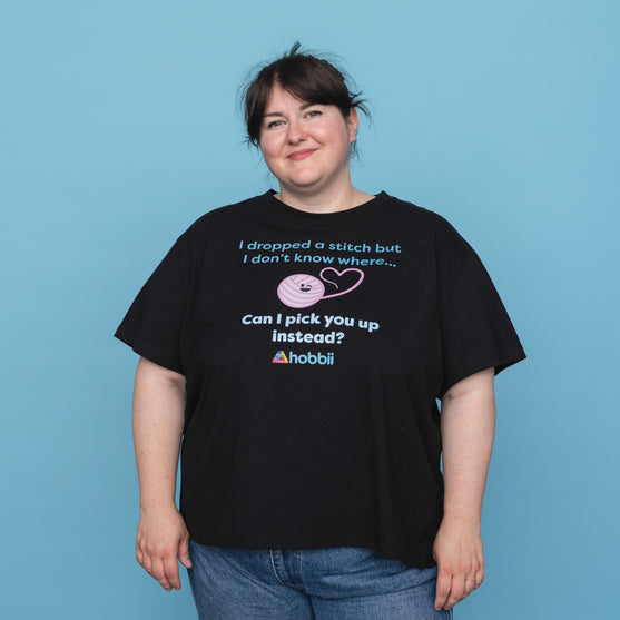 Dropped A Stitch T-shirt - Yarniis (Edition limitée) - Hobbii
4