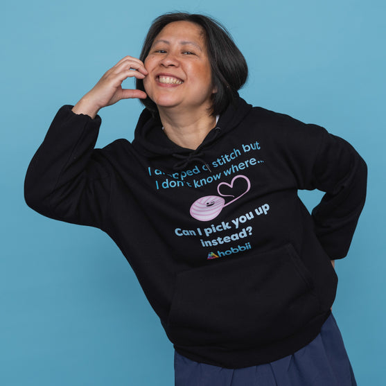 Dropped A Stitch Hoodie - Yarniis (Limited Edition) - Hobbii
4