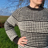 Houndstooth Harmony - Pull
2